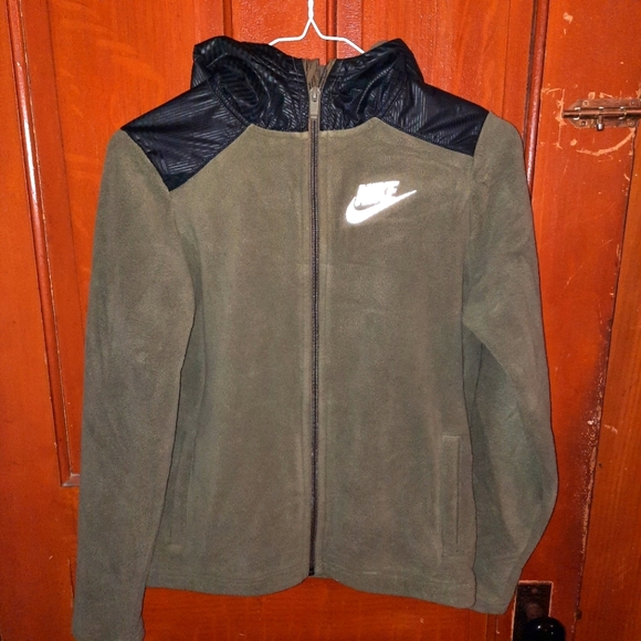 boys nike jacket sale